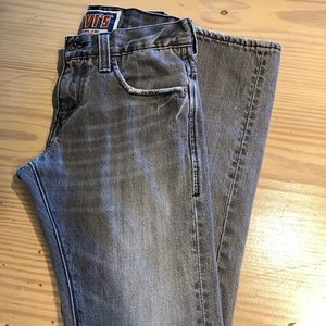 Levi’s • Faded Black 511 Jeans Skinny